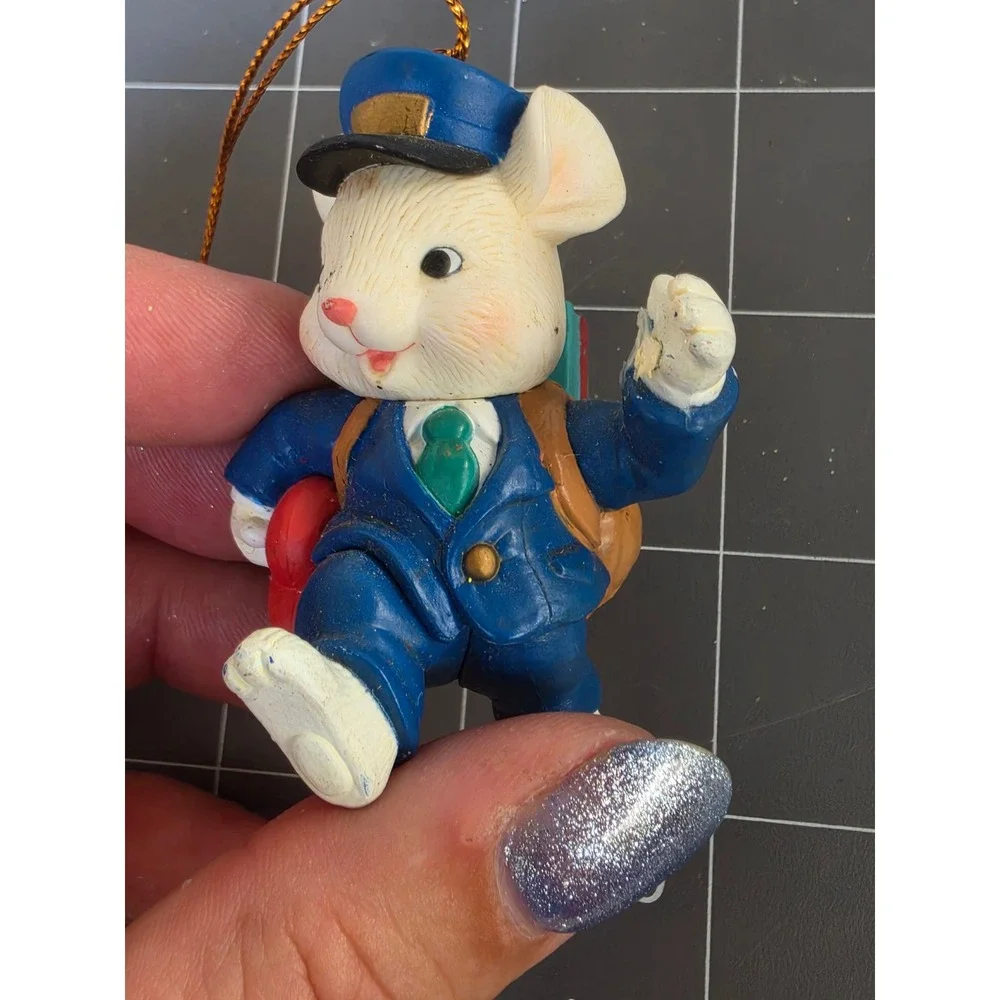 Vintage 1991 Illustre Faire Mouse Mailman Christmas Ornament Heart Candy Cane